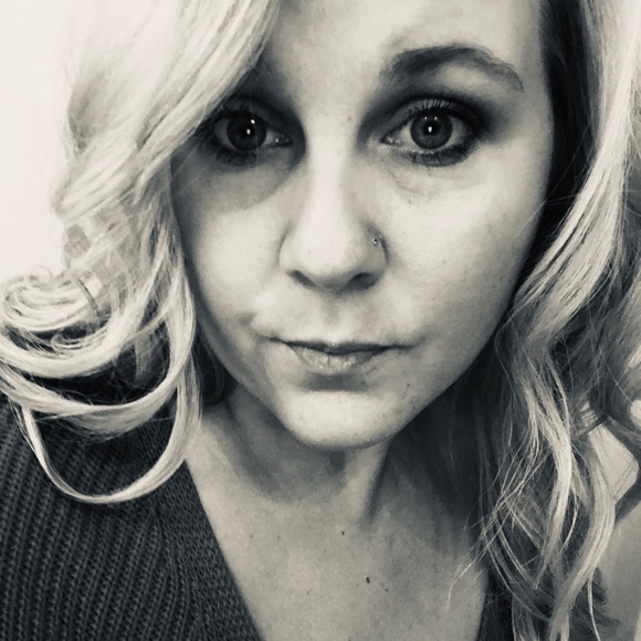 Meet your Posher, Meganmegan - Picture 1 of 1